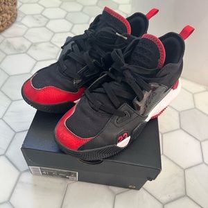 Jordan Stay Loyal 2 Youth Size 4.5